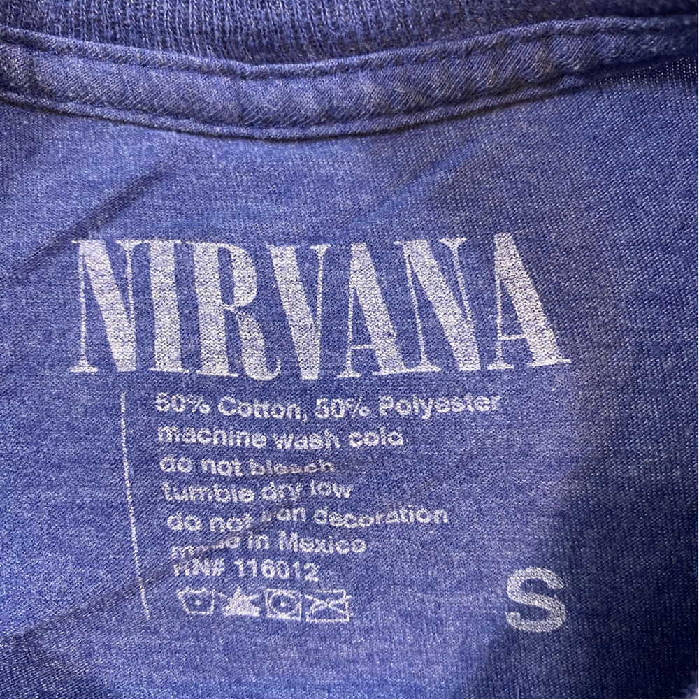 Nirvana Band T-shirt 2016 Blue Yellow Small Music Tour Concert T-shirt - Picture 4 of 4